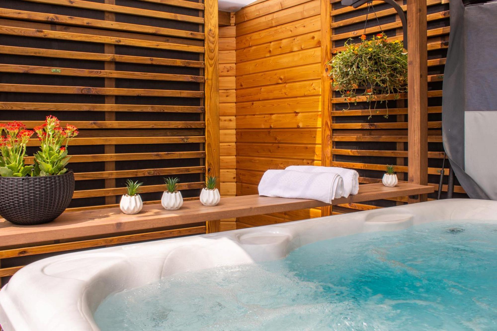 Hotel Hapy Houdan Εξωτερικό φωτογραφία
